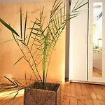 Self Check-In Spacious Apartment In A Quiet Area